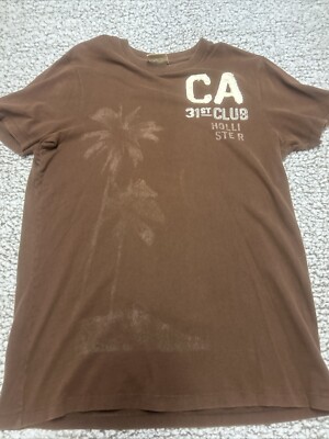 VTG Hollister 31st Club CA Men s T-Shirt Men's Large Brown Distressed