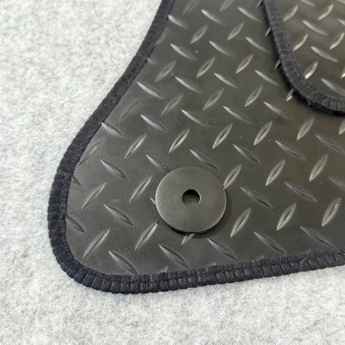 For SCANIA 4 SERIES 1995-2004 HD Tailored Rubber Mats - Picture 7 of 10