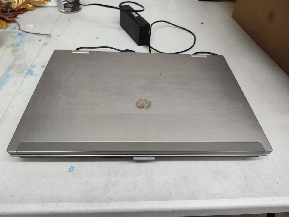 Notebook HP EliteBook 8540p para peças ou reparos - Imagem 2 de 4