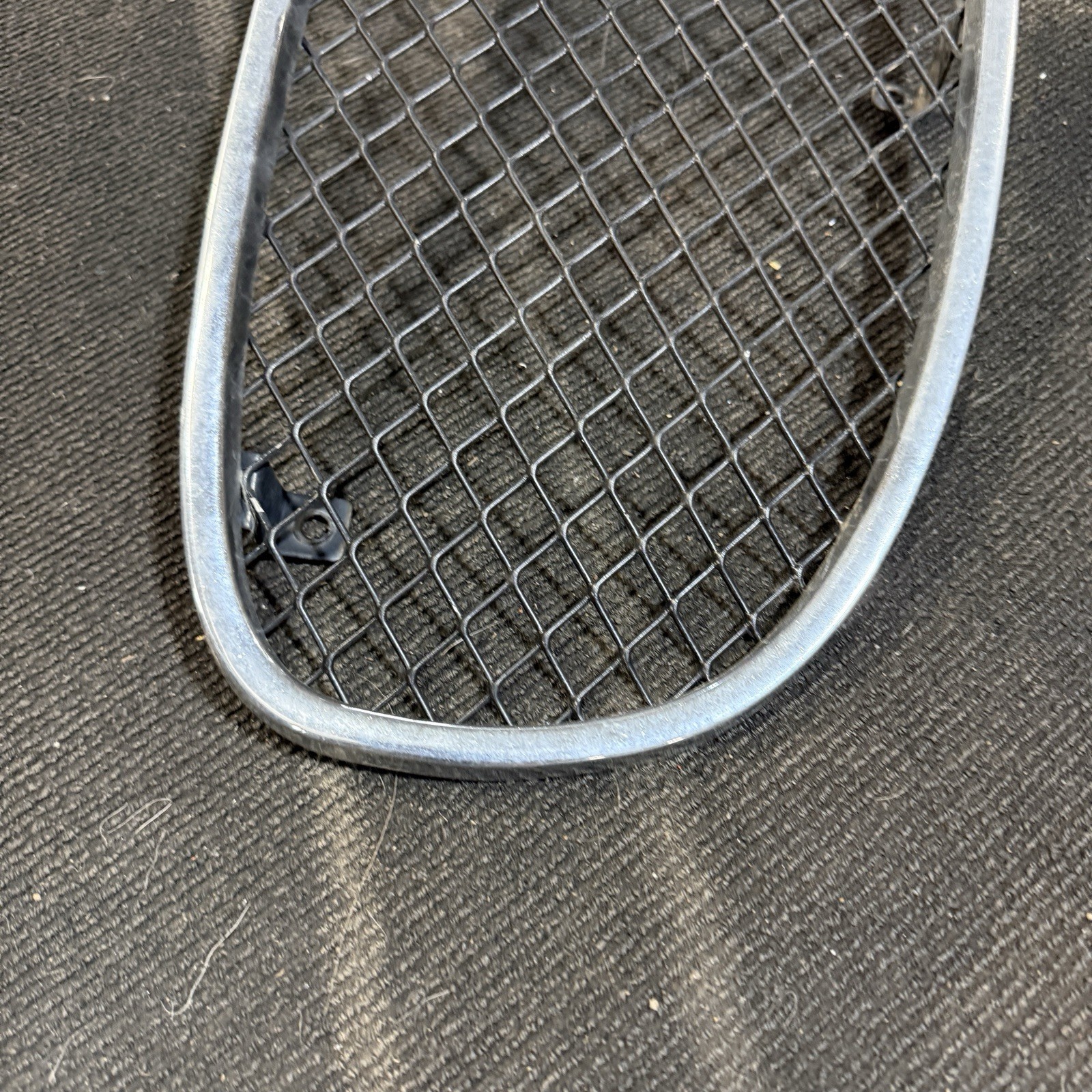 05-08 Maserati Quattroporte Front Bumper Radiator Grille Mesh Sport M139