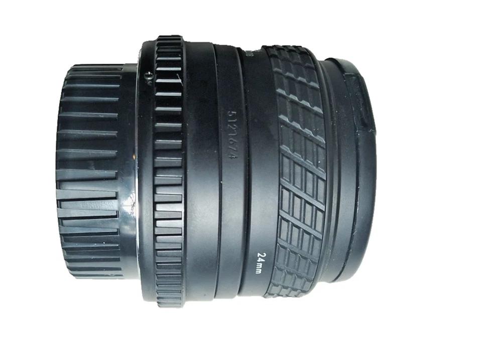 Lente de cámara vintage SIGMA SUPER-WIDE II Macro 24 mm F2,8 MULTI-RECUBIERTA con estuche Foto 3 de 4