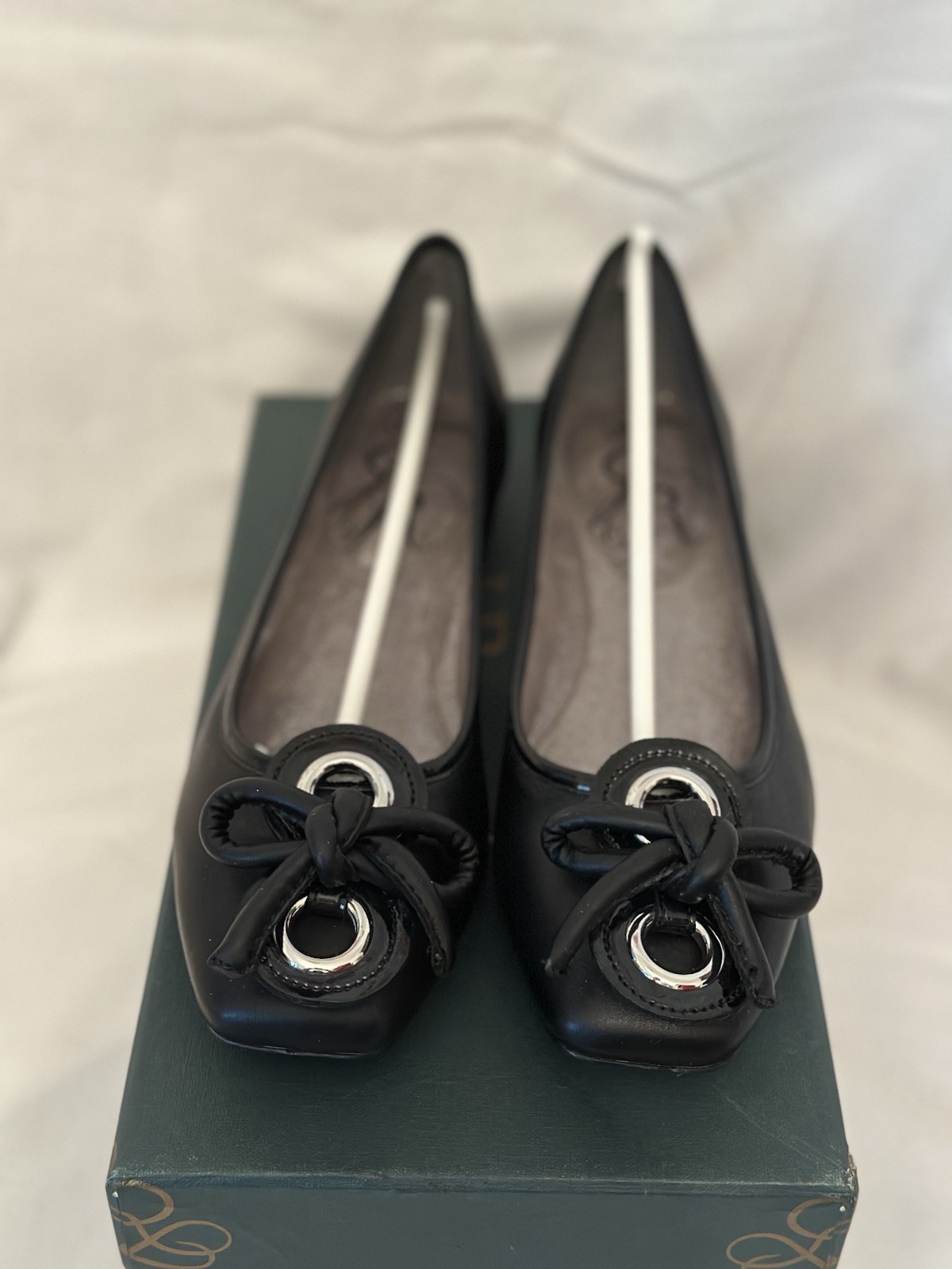 J. Renee Women's Edie Elegance Black Size 9 Wide US NIB