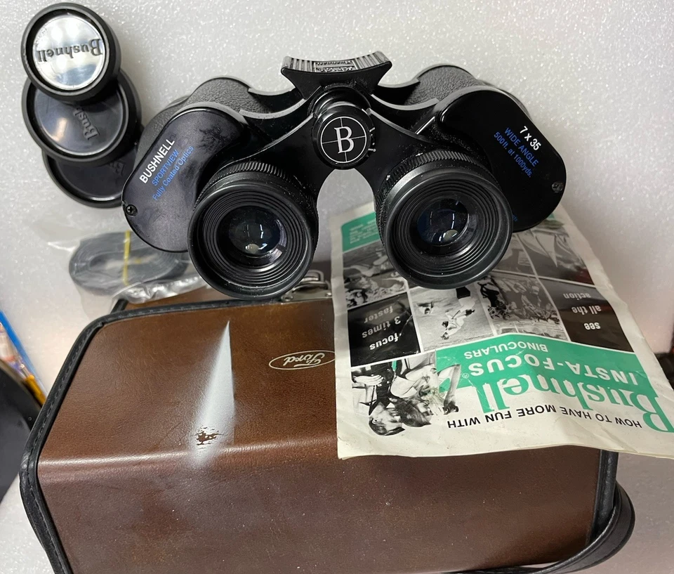 Vintage Bushnell Banner 7X35 Insta Focus Binoculars Japan 578 / 1000 W/ Case PWK - Image 3 of 4