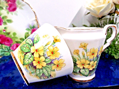 Gladstone creamer and sugar holder Primrose pattern painted set