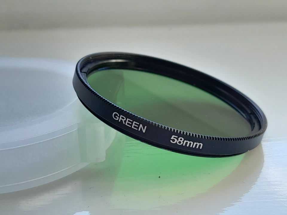 49mm Full Colour Green Filter For Ø49mm Lens Black and White Photography - Image 2 of 4