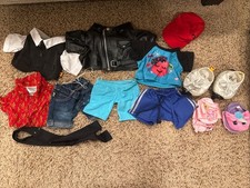 LOT VINTAGE RARE EARLY 2000s Build-A-Bear Clothes and Accessories BB 