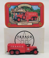 Ertl H894 143 Diecast 1930 Diamond T Car Red Texaco Collectors Club Lnbox Ertl H894 143 Diecast 1930 Diamond T Car Red Texaco Collectors Club Lnbox
