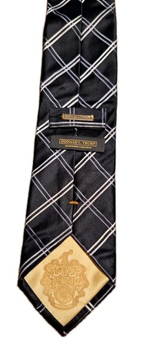2er Set Donald J. Trump Signature Collection handgefertigte Herrenkrawatten aus 100 % Seide - Bild 3 von 18