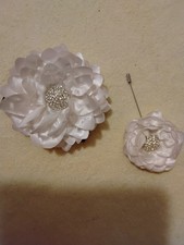 Father and mother corsage Is handmaid wedding