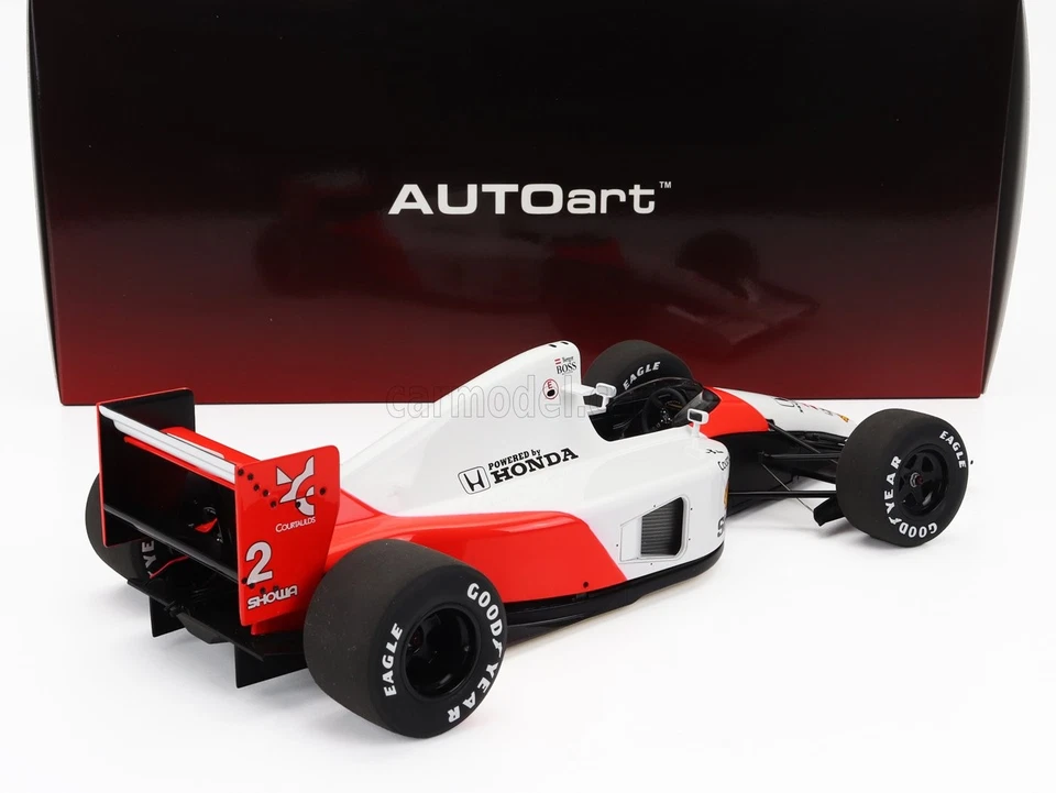MODELLINO AUTO STATICO AUTOART MCLAREN F1 MP4/6 SUZUKA GP 1991 BERGER SCALA 1/18 - Immagine 2 di 4