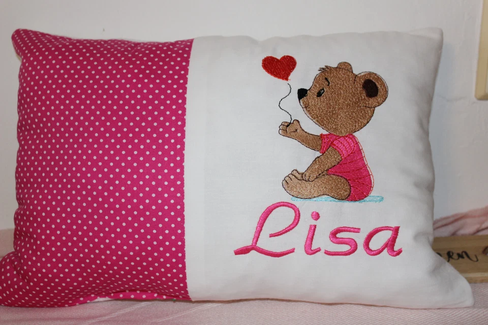 HANDGEFERTIGT,BESTICKT Kissen mit Namen,Wunschname,Taufe,Geburt,Geschenk