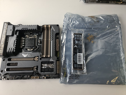 Carte mère Asus GRYPHON Z97 ARMOR EDITION socket Intel lga1150 H3 z97 Z87 - Imagen 4 de 5