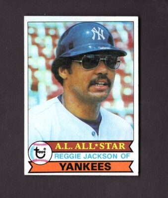 1979 Topps # 700 Reggie Jackson EX condition New York Yankees SHIPPING IS FREE