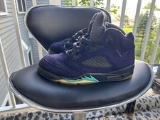 Size 10.5 - Jordan 5 Retro Alternate Grape 2020