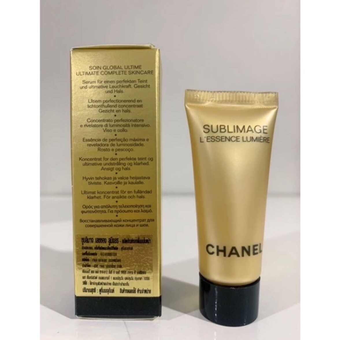CHANEL SUBLIMAGE L'ESSENCE LUMIÈRE Ultimate Light-Revealing