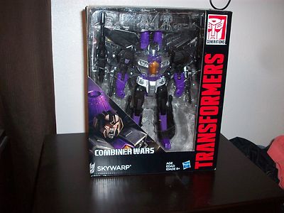 Transformers Combiner Wars Skywarp Figure NIB