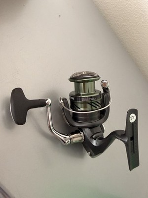 Shimano Symetre C3000HG Spinning Fishing Reel Excellent Condition