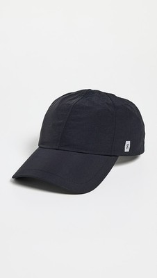 OnCloud ON Cap Black OS Performance Hat Adjustable Lightweight Unisex NWT