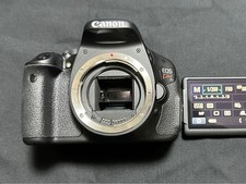 Canon EOS Kiss X5 Lens Kit