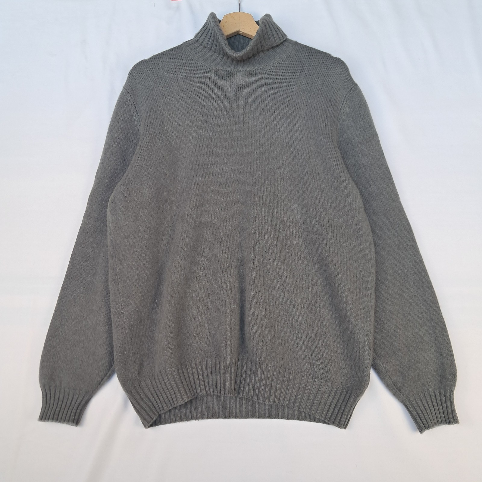 Maglione Brunello Cucinelli 100% cashmere colore grigio taglia 54 da uomo