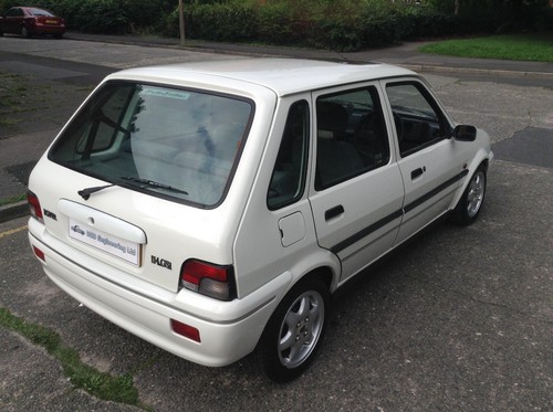 Rover Metro 114 1.4 GSi - 5 dr - pristine - Picture 6 of 12