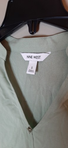 NWT Nine West Size Small Light Green Sleeveless Dress Pleated Vneck - Picture 4 of 9