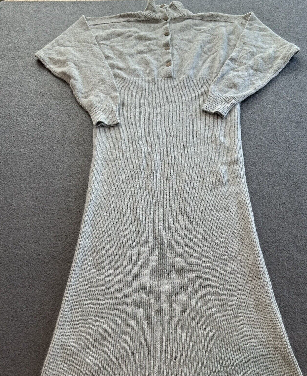 Foto 1 di 13