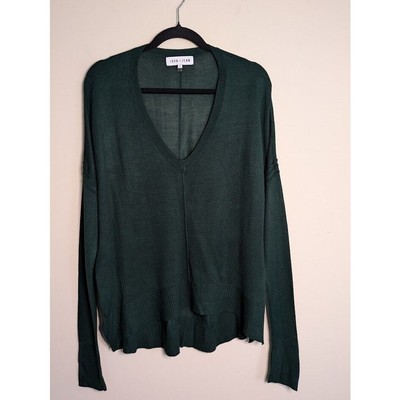 John + Jenn Women's Size Small Drop Shoulder V-Neck Lightweight Sweater Green
