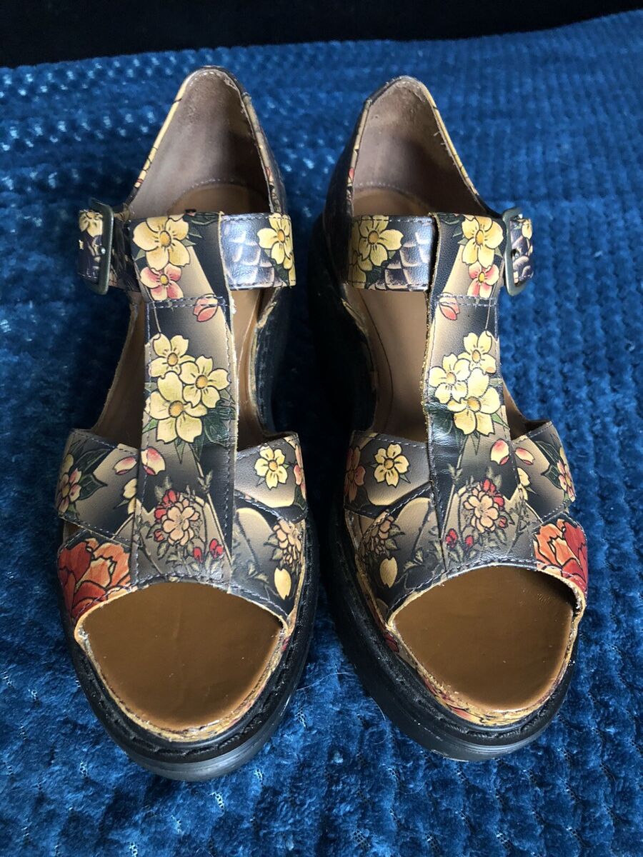 Dr. Martens Adaya tattoo floral platform sandal | eBay Dr. Martens Adaya tattoo floral platform sandal | eBay