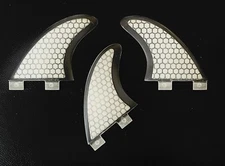 FCS Grom Size Tri Fin Set 3 3/4” Deep New