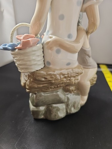 Lladro Flying Gypsies Woman Boy Pinwheels Figurine #4993 Glossy Finish Retired - Picture 10 of 15