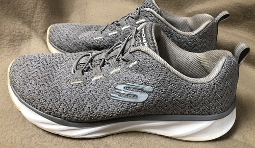 SKECHERS LITE WEIGHT - Memory Foam 