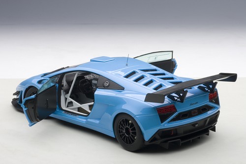 2013 LAMBORGHINI GALLARDO GT3 FL2 LIGHT BLUE 1:18 by AUTOART #81359 OLD RELEASE - Picture 7 of 9