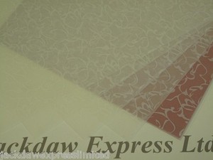 Printed-Vellum-White-Oriental-Design-25-Sheets-100gsm-A4-Cardmaking-AM504