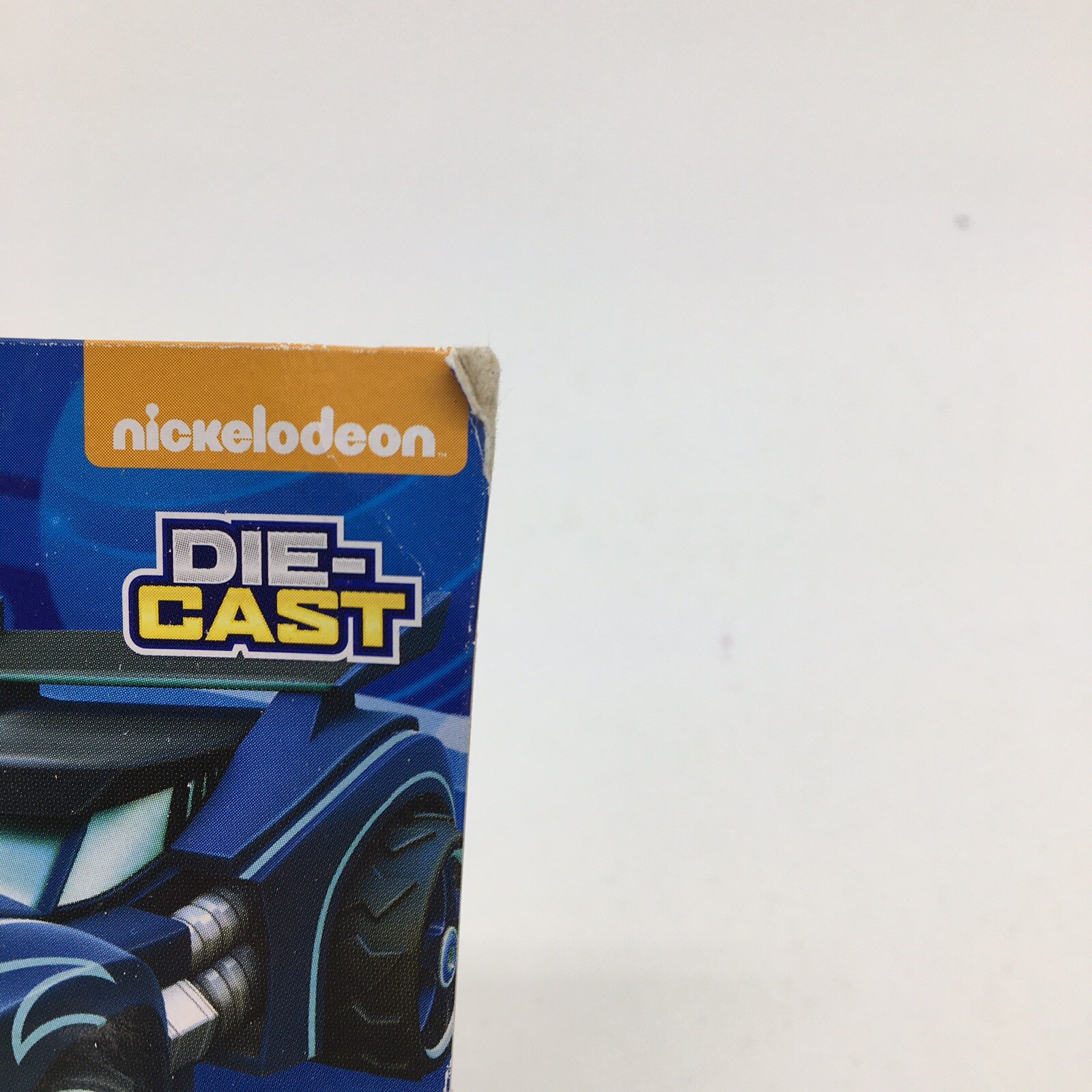 Nickelodeon Blaze & the Monster Machines Diecast Race Car Crusher-Box has damage