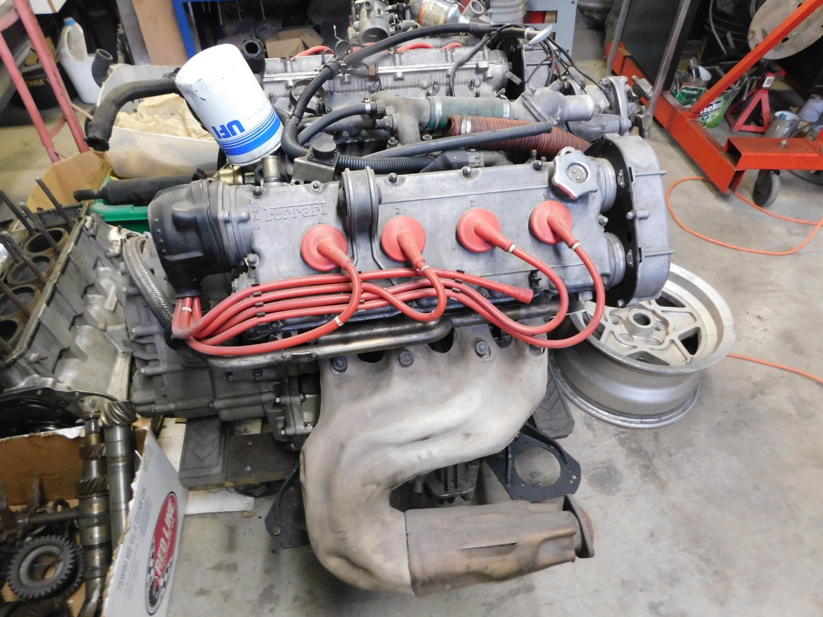 Ferrari Mondial Quattrovalvole 328 engine and tranmission
