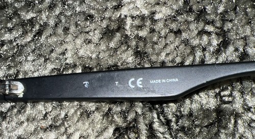 Ray-Ban Wayfarer Black Boy's Sunglasses - Picture 6 of 8