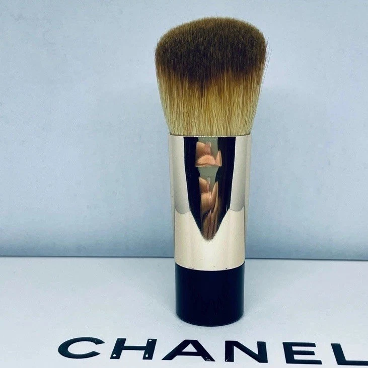 25+ CHANEL Synthetic Fiber Makeup Brushes for sale | Updated Oct 2026