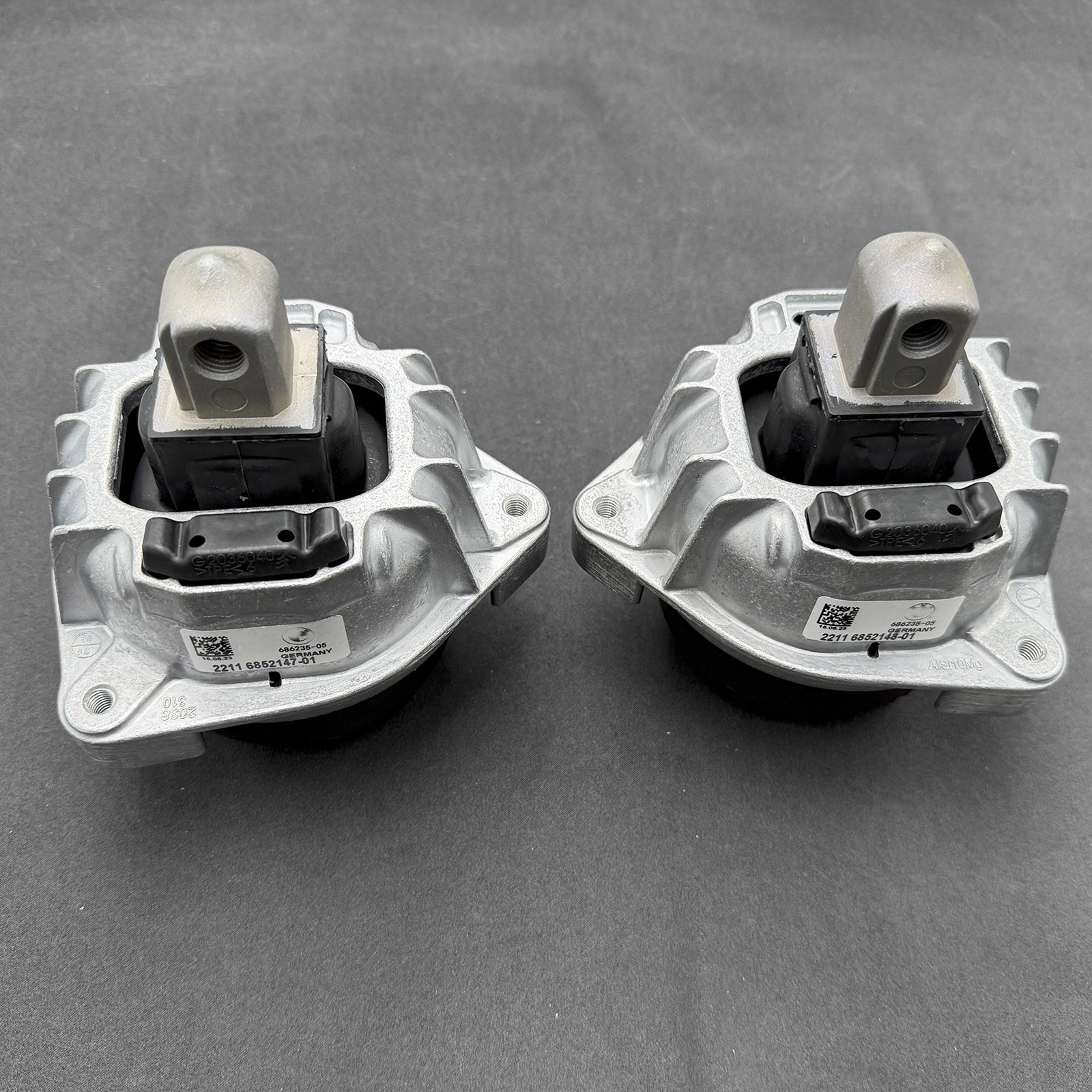 Left and Right Engine Mountings 22116852147 for Rolls-Royce DAWN BMW 760Li