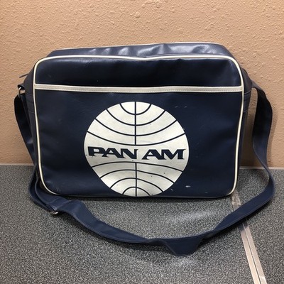 Vintage PAN AM Airlines Original Padded Shoulder Blue Carry On
