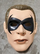 Vintage 1997 Robin Batman Halloween Mask DC comics Rubie's 