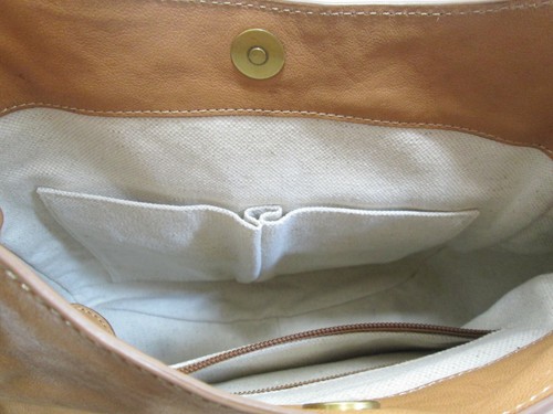 FRYE WOMEN'S MADISON SHOULDER LEATHER FASHION HANDBAG,DB809,TAN,ONE SIZE,NEW - Picture 5 of 5