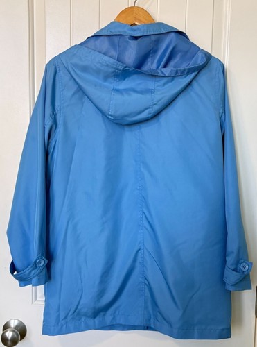 Koret Windbreaker Jacket Womens Petite Size PM Blue Hooded Raincoat Button Up - Picture 2 of 11