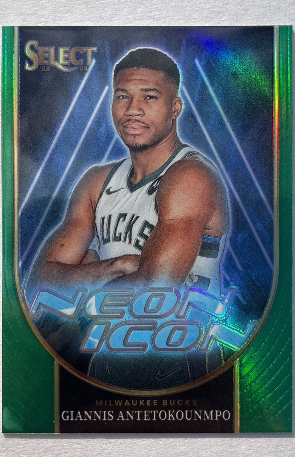Giannis Antetokounmpo 2023 Panini Select Neon Icon Green #1