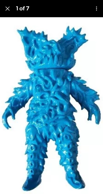 Bear Model Ultraseven Alien Waiell Kaiju Sofubi Vinyl Ultraman Bullmark