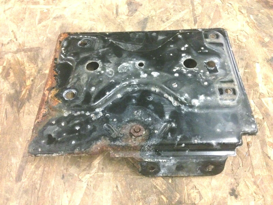 Bandeja de batería GMC Yukon 2000-2002 Tahoe Suburban Foto 2 de 2