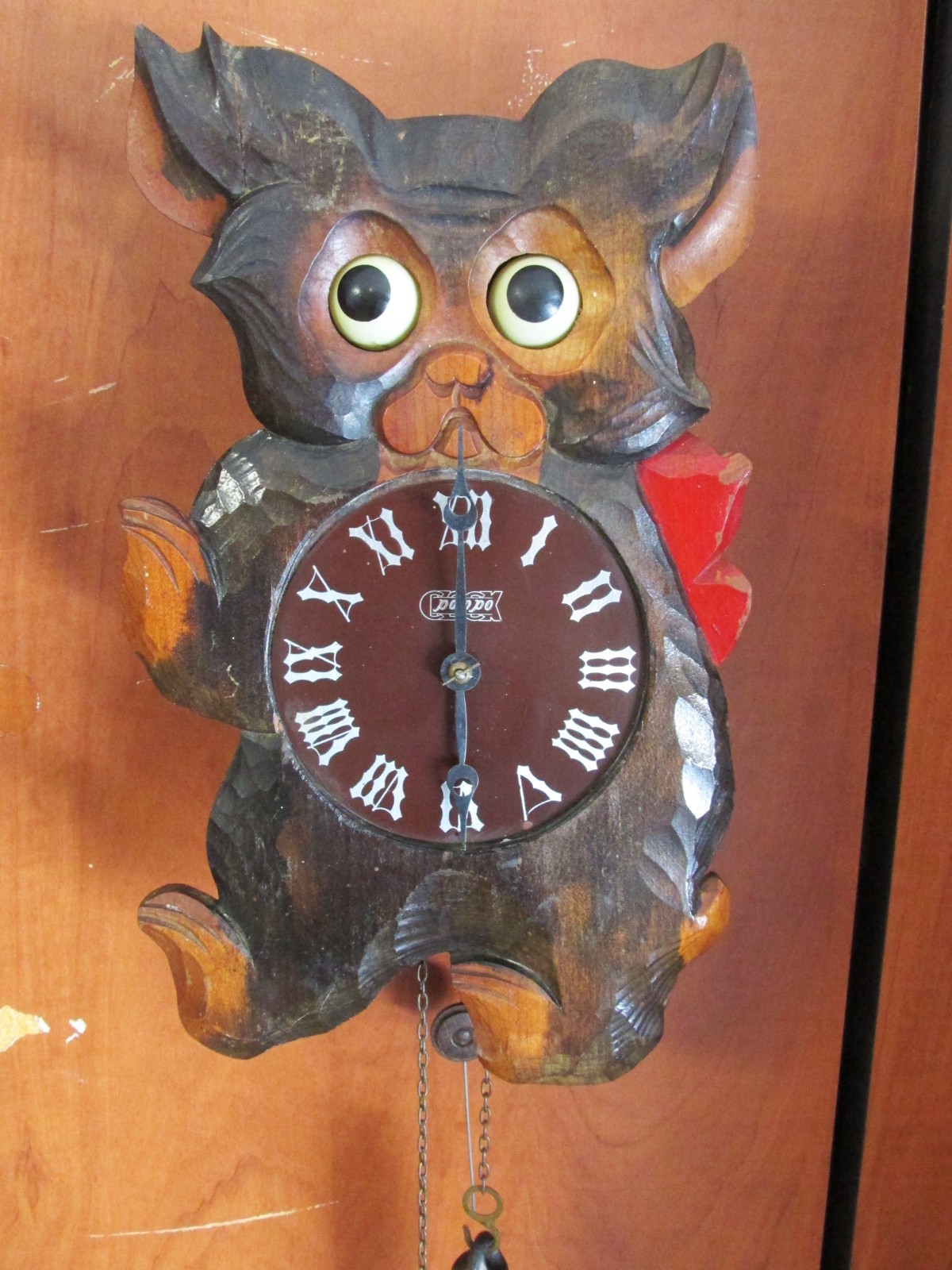 POPPO THE BEAR 30 HOUR WOOD CARVED MOVING EYE CLOCK