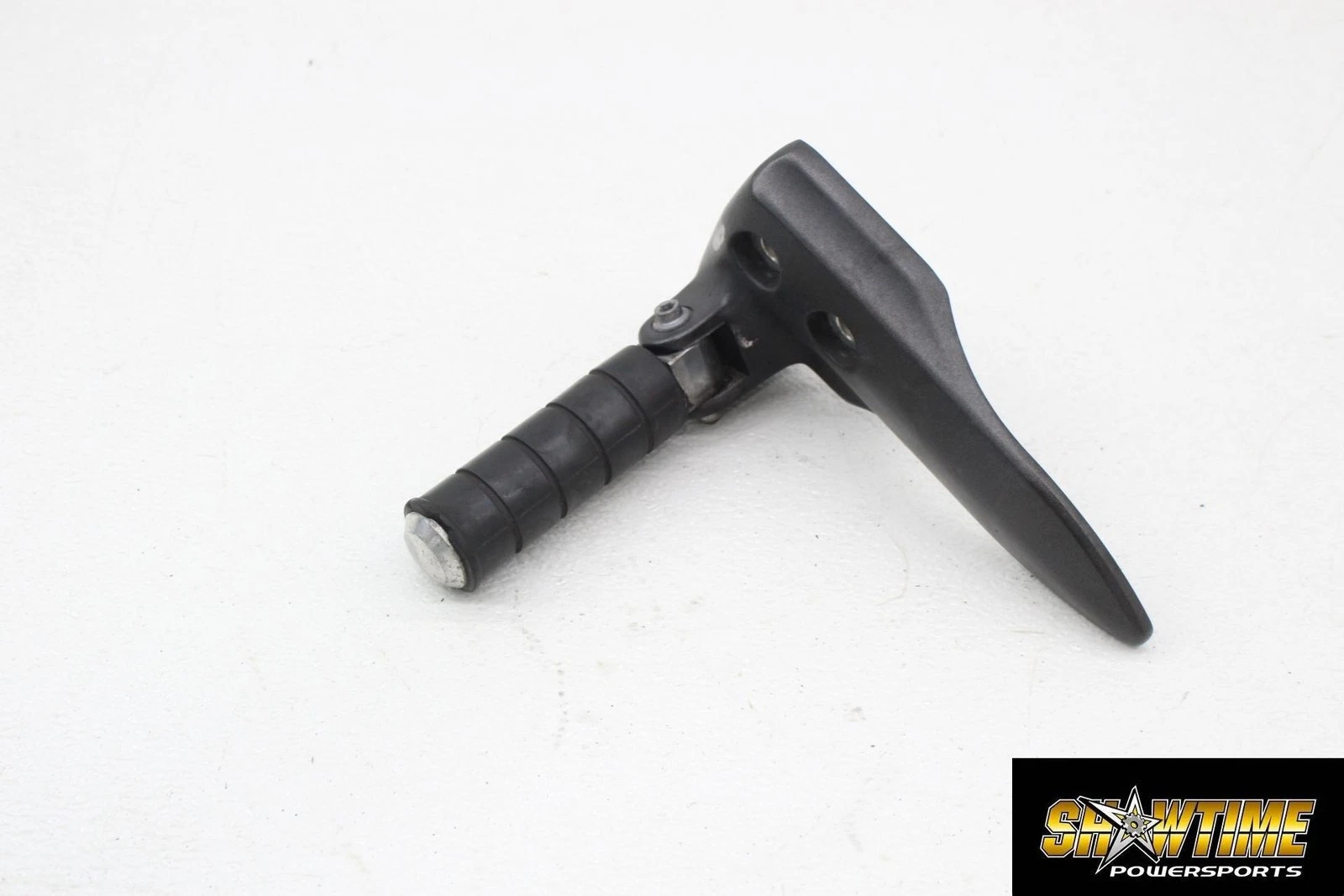 06-09 YAMAHA ROADLINER XV1900 REAR LEFT PASSENGER FOOT STEP PEG MOUNT