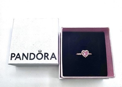 New authentic Pandora Pink Elevated Heart Ring 14K Rose Gold Plated In Size 7