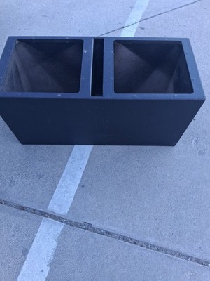 Turbo Box 2 15'' Skar Audio Usado.